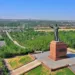 Entdecke Kasachstan - Baidibek Bi Monument in Schymkent